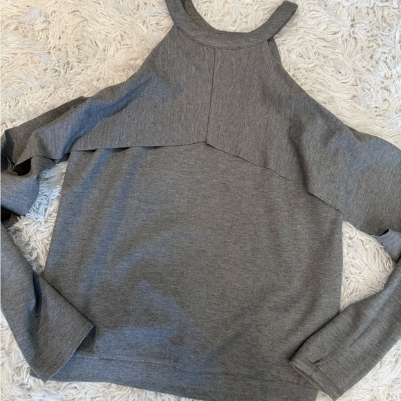 Sweaters - Gray Cold Shoulder Top
